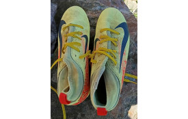 Crampon de foot NIKE Pointure 37